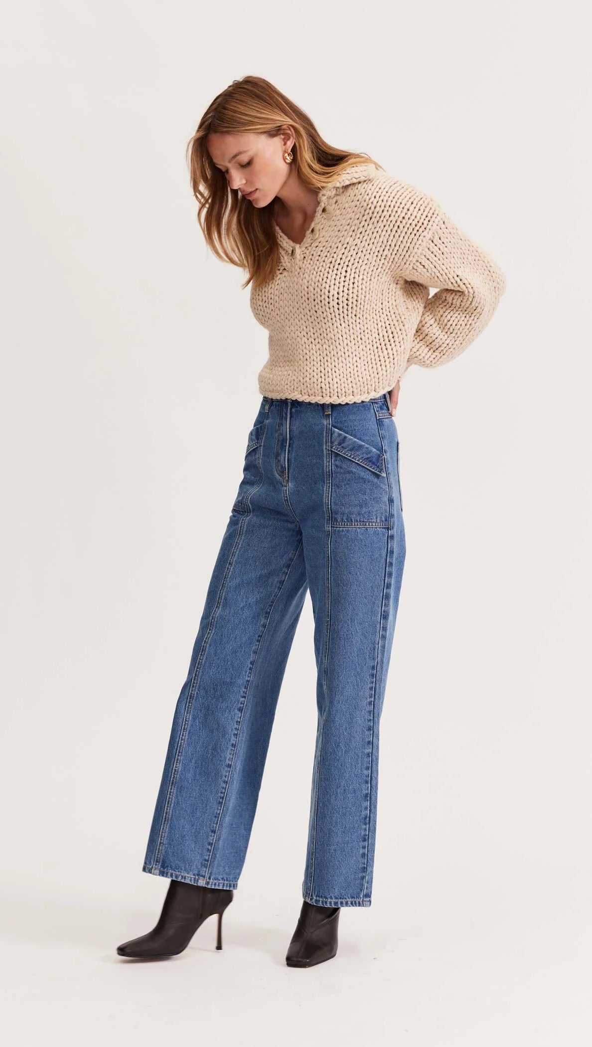 RAYA BUTTON JUMPER