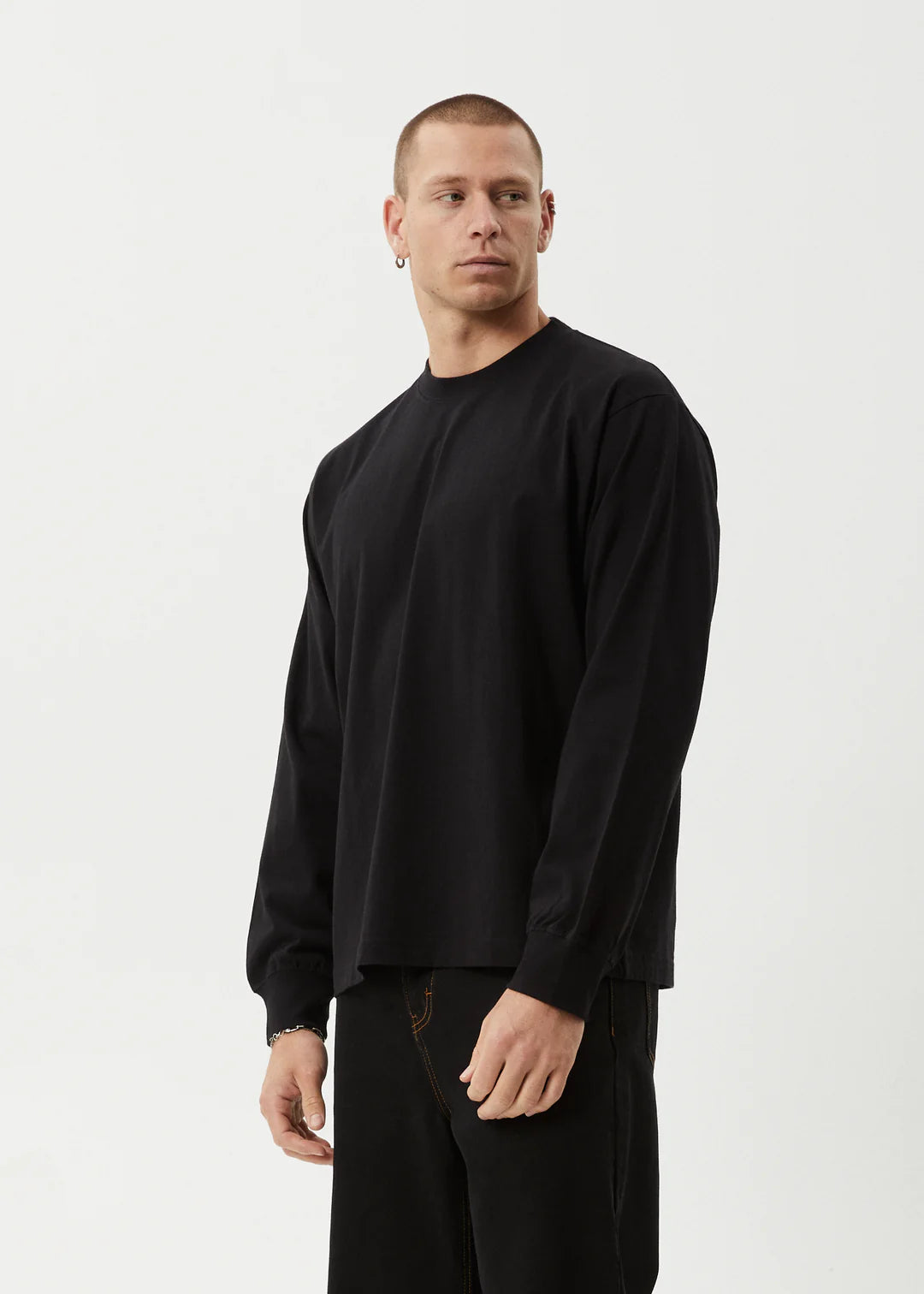 GENESIS - BOXY LONG SLEEVE TEE