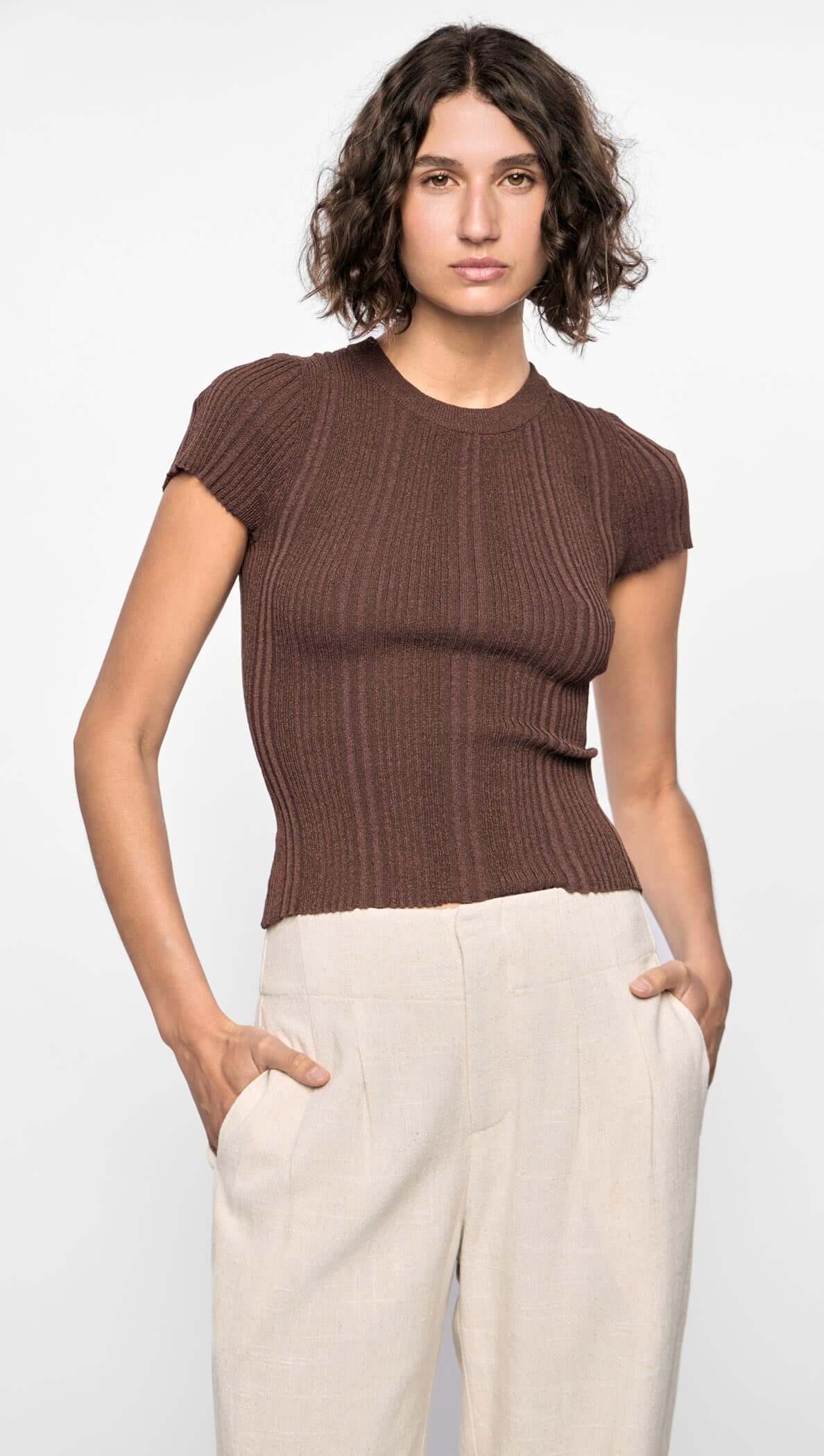 MAYA RIBBED KNIT TEE