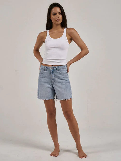 BILLIE LOW SHORT