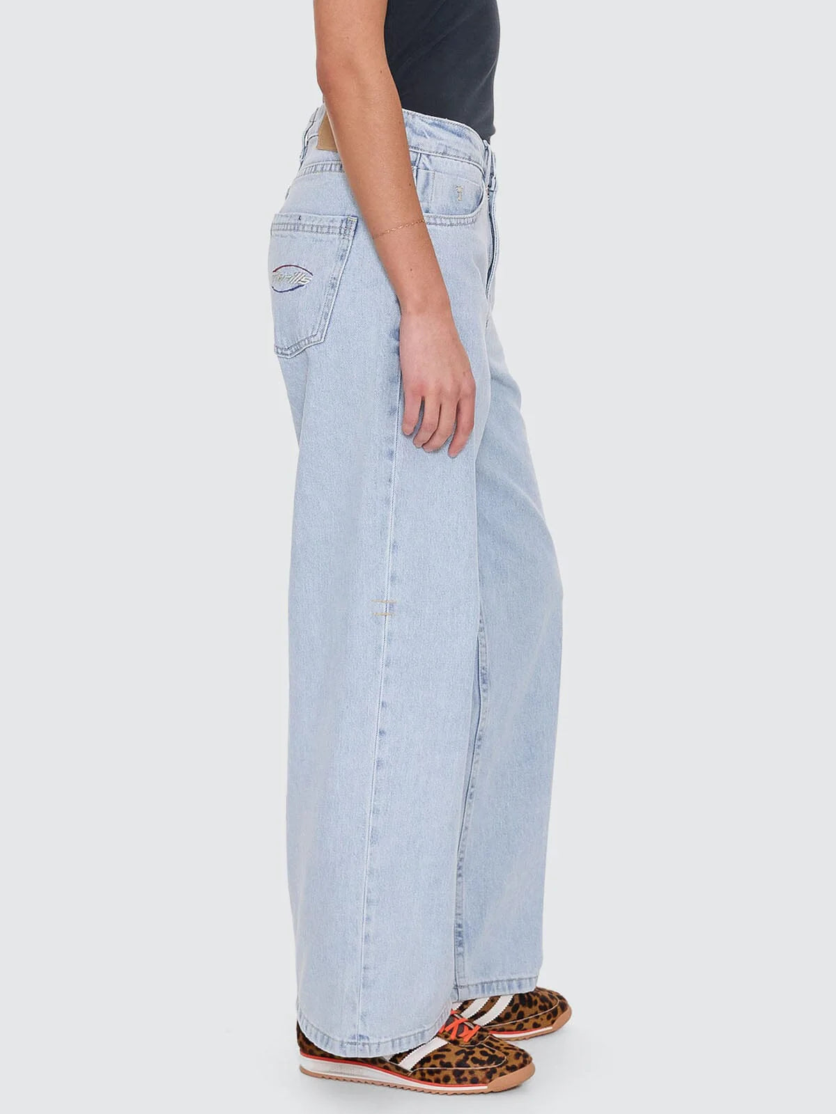 BILLIE LOW FORTUNE FAVOURS JEAN