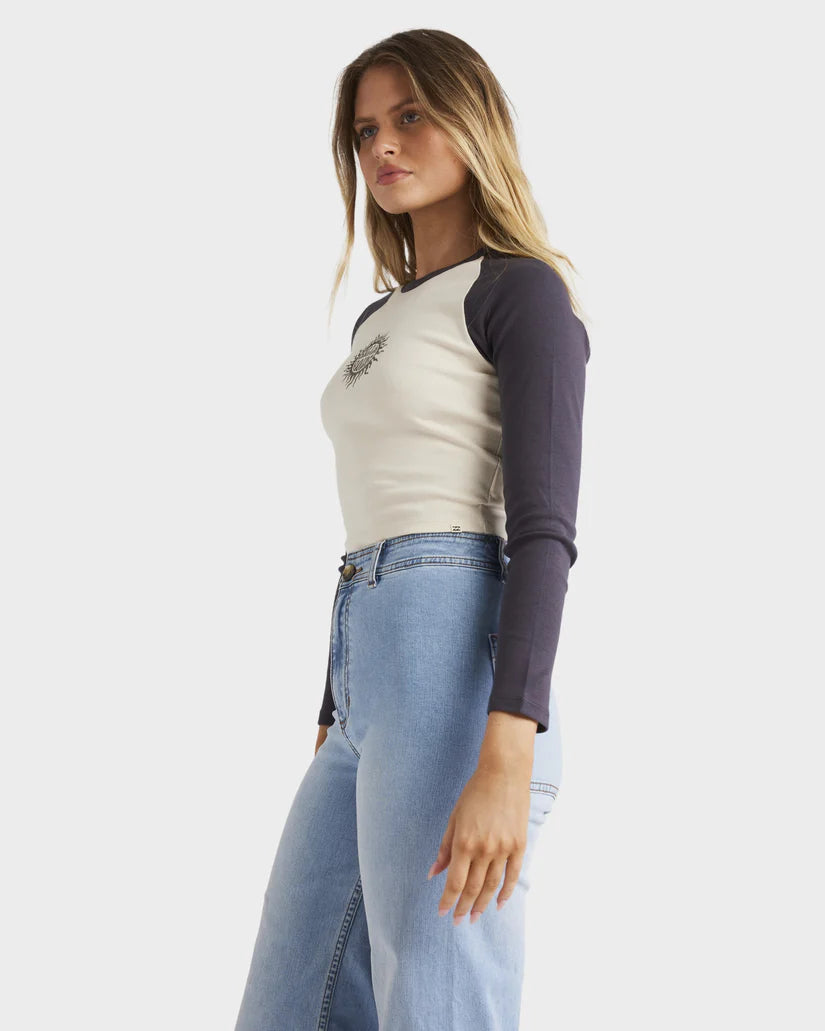 BRING THE SUN RAGLAN