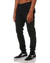 Load image into Gallery viewer, 2X4 TAPERED JEANS
