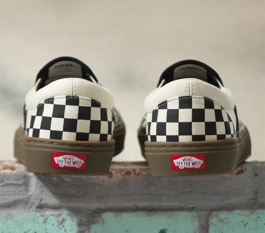 SLIP-ON CHECKERBOARD