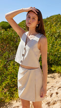 Load image into Gallery viewer, LENI VEST
