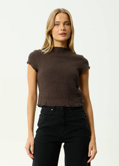 FOCUS - SEERSUCKER MOCK NECK TOP