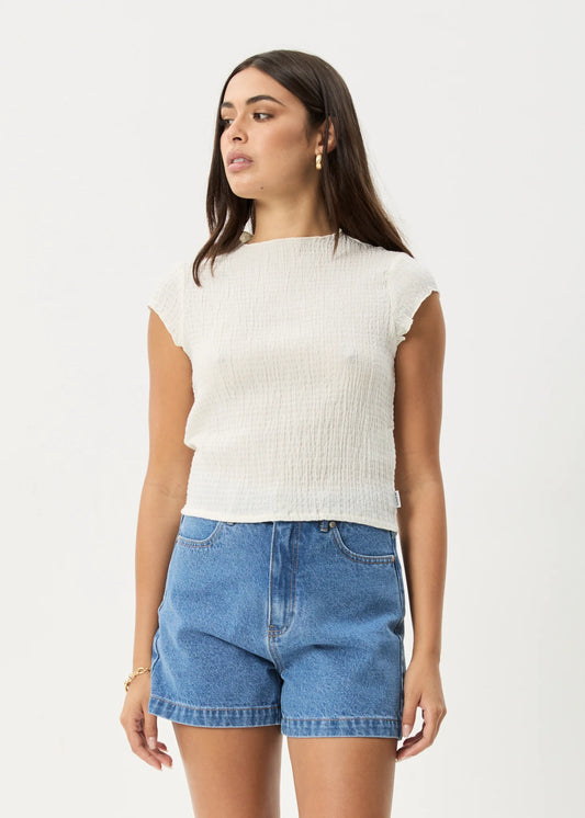 FOCUS - SEERSUCKER MOCK NECK TOP