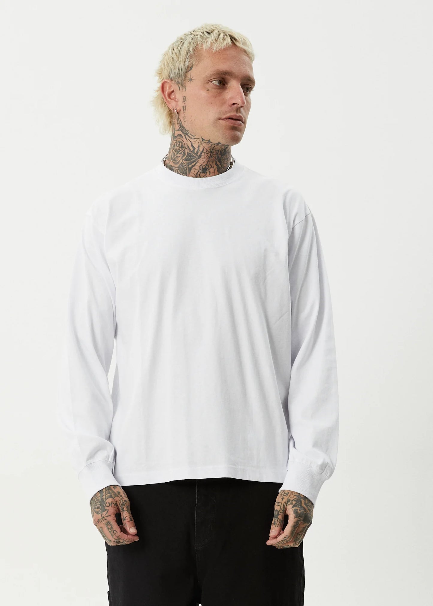 GENESIS - BOXY LONG SLEEVE TEE