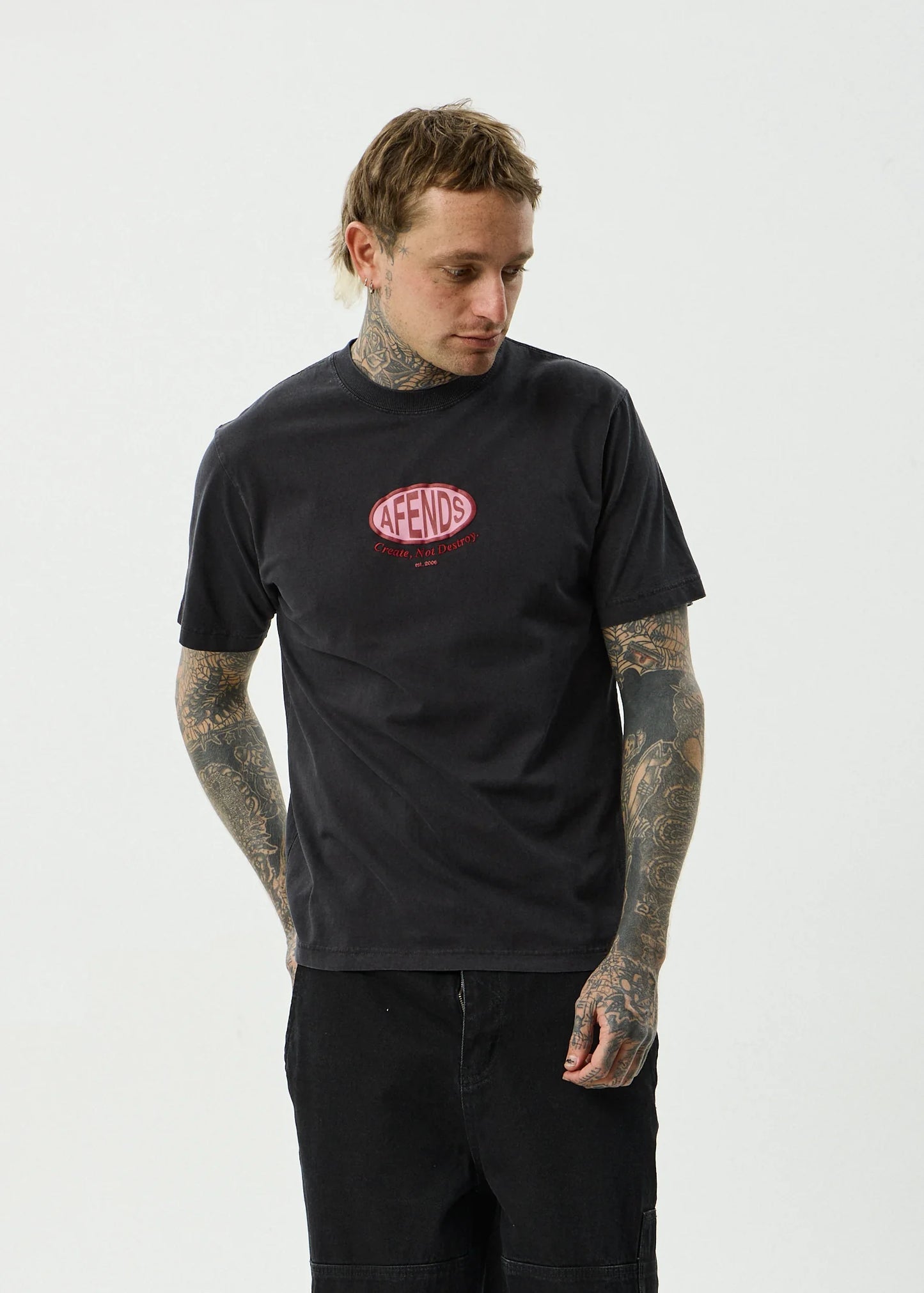 DESTROYED - RETRO TEE