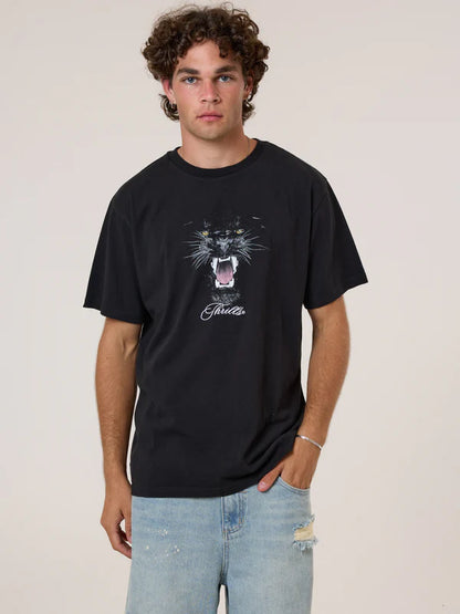 DEADLY PURSUIT MERCH FIT TEE