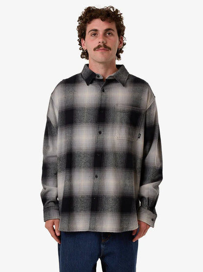 BARRIO LONG SLEEVE FLANNEL SHIRT