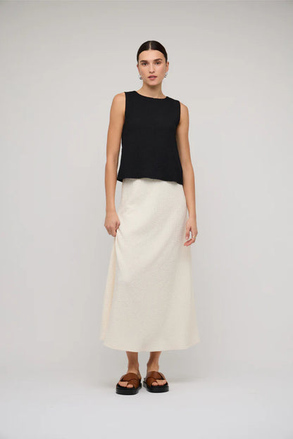 LYRIC SLEEVELESS TOP