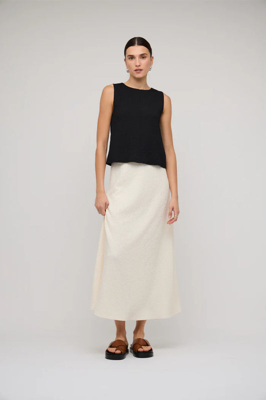 LYRIC SLEEVELESS TOP