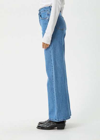 Gigi - Hemp Denim Flared Leg Jean - Worn Blue