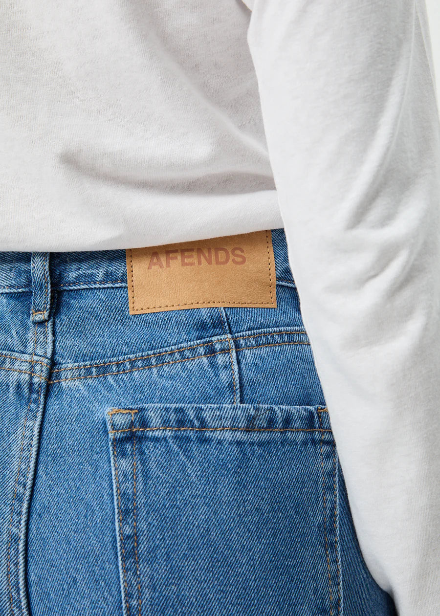 Gigi - Hemp Denim Flared Leg Jean - Worn Blue