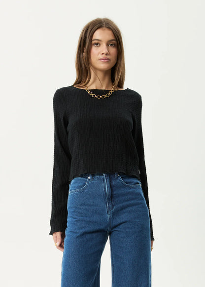 FOCUS - SEERSUCKER LONG SLEEVE TOP