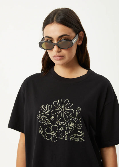 SHAPES -  OVERSIZED TEE