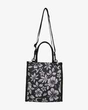 Load image into Gallery viewer, TOKO COOLER BAG
