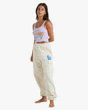 Load image into Gallery viewer, PALM LIFE TRACKPANT
