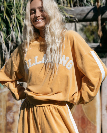 DREAMY DAYS CREW