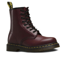 Load image into Gallery viewer, DR MARTENS 1460 SMOOTH
