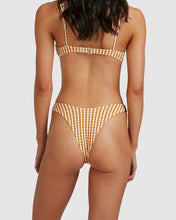 Load image into Gallery viewer, CLAMBAKE SKIMPY HIKE PANT

