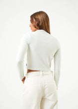 Load image into Gallery viewer, ELIZA HEMP RIBBED LS SHIRT
