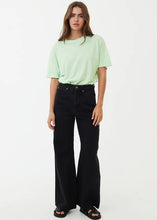 Load image into Gallery viewer, GIGI ORGANIC DEMIN FLARED JEANS
