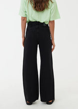 Load image into Gallery viewer, GIGI ORGANIC DEMIN FLARED JEANS

