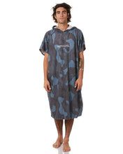 Load image into Gallery viewer, MIX UP PRINT HOODED TOWEL
