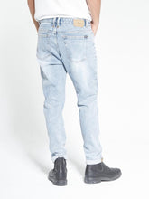 Load image into Gallery viewer, BUZZCUT DENIM JEAN
