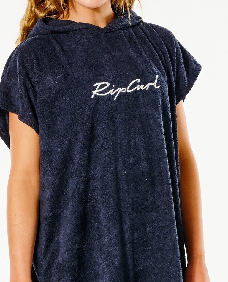 SCRIPT HOODED TOWEL-GIRL